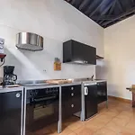 Casa Tradicional Canaria - I *